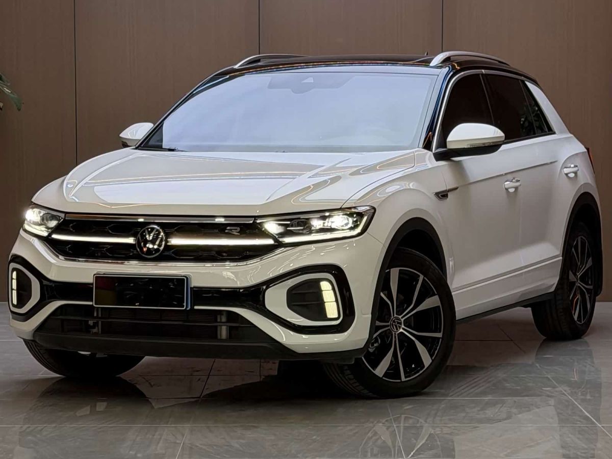Volkswagen T-Roc, 2023 г., белый, 26 000 км Volkswagen T-Roc 2023 300TSI DSG одна ведущая ось Чэньгуан версия