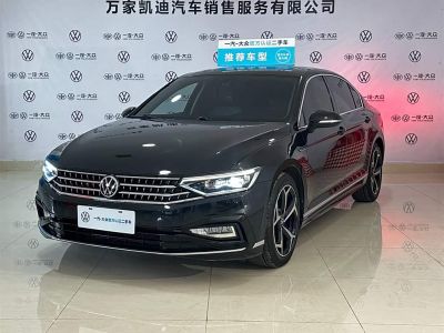 Volkswagen Magotan 2023 200 × десять тысяч выпущенных автомобилей, юбилейная серия 330TSI DSG комплектация «Лидер»