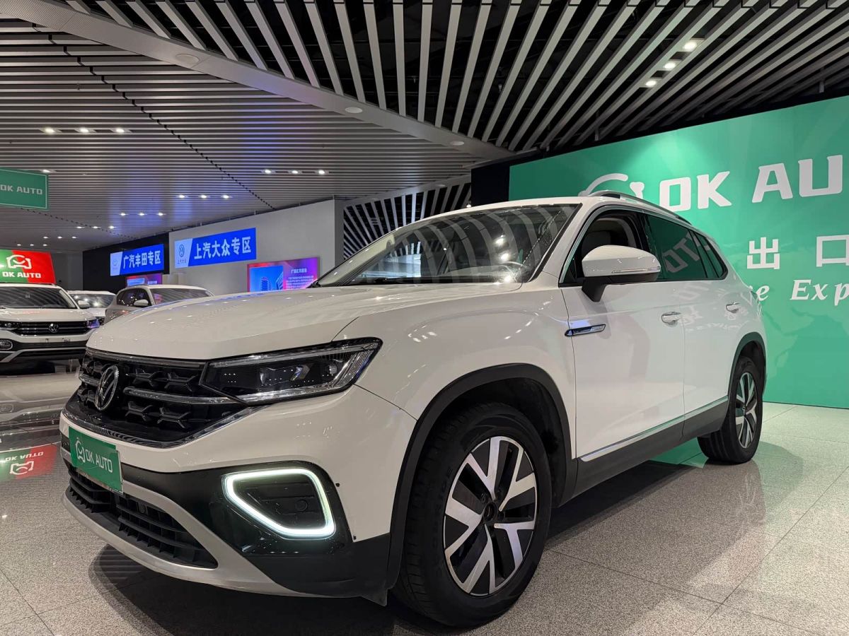 Volkswagen Tayron 2023 300TSI одна ведущая ось комплектация «Люкс Plus», исполнение «Цзиньцзе»