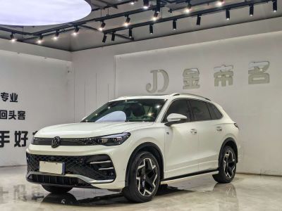 Volkswagen Tiguan L, 2024 г., чёрный, 46 100 км Volkswagen Tiguan L 2024 PRO 330TSI одна ведущая ось R-Line Чжилин версия