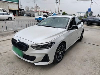 BMW 1 серия 2022 120i пакет M Sport, исполнение «Ночь»