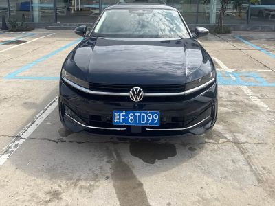 Volkswagen Magotan, 2023 г., чёрный, 75 600 км Volkswagen Magotan 2024 380TSI DSG комплектация «Суприм»