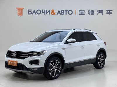 Volkswagen T-Roc, 2022 г., белый, 18 500 км Volkswagen T-Roc 2022 280TSI DSG одна ведущая ось Комфорт PLUS