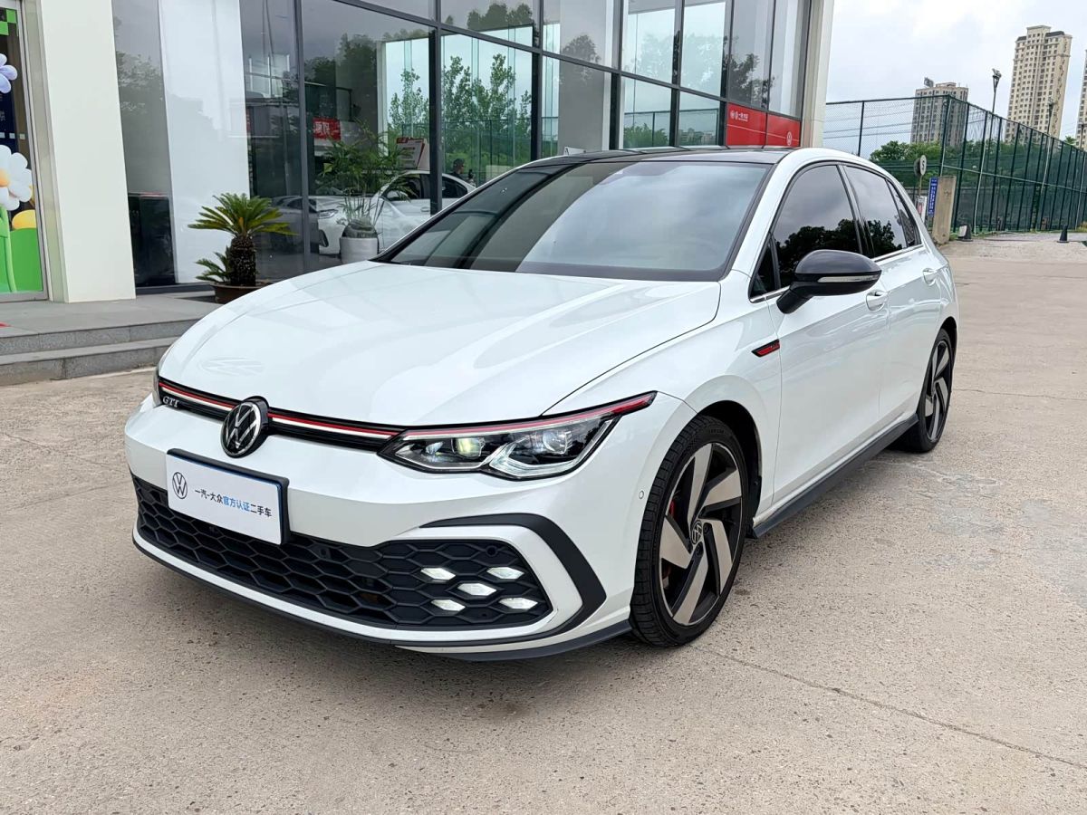 Volkswagen Golf GTI 2021 обновлённая версия 380TSI DSG GTI