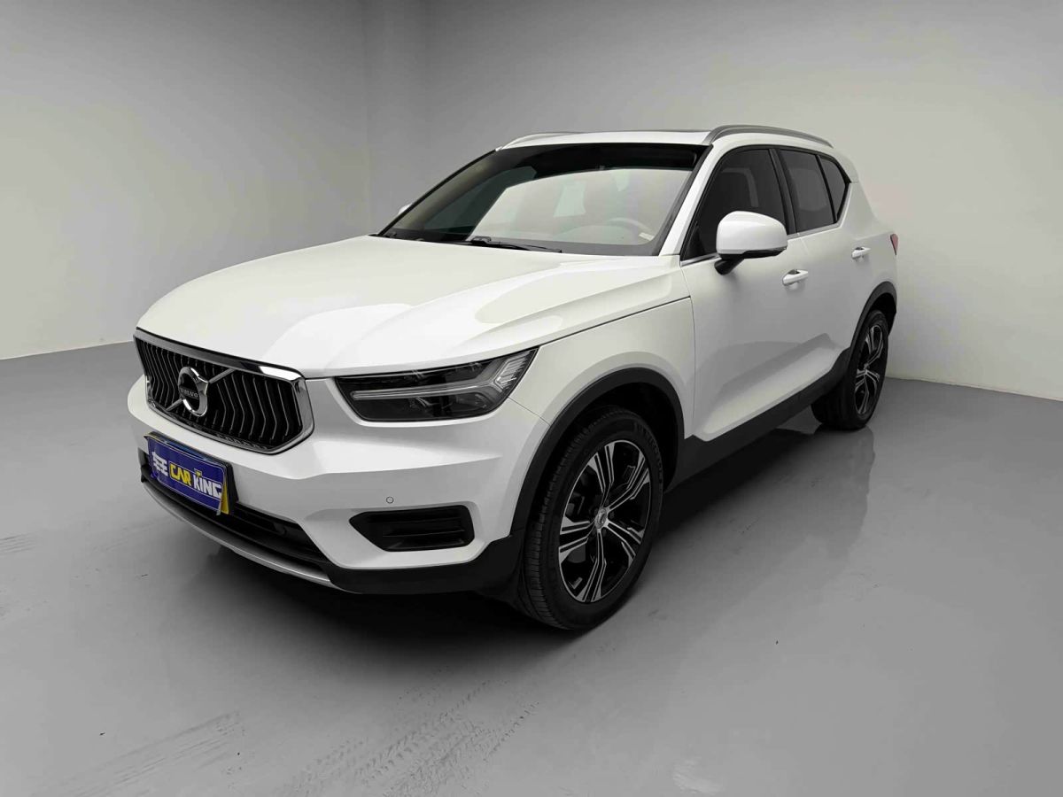 Volvo 沃尔沃XC40, 2022 г., белый, 24 000 км Volvo 沃尔沃XC40, 2022 г., белый, 24 000 км