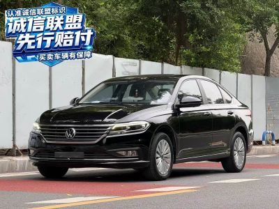 Volkswagen Lavida, 2021 г., белый, 75 000 км Volkswagen Lavida 2021 280TSI DSG Комфорт