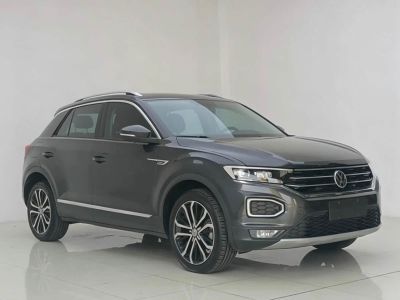 Volkswagen T-Roc, 2021 г., белый, 63 000 км Volkswagen T-Roc 2020 280TSI DSG одна ведущая ось Комфорт