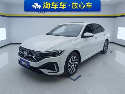Volkswagen Lavida, 2024 г., белый, 35 100 км Volkswagen Lavida 2024 1.5L автомат исполнение «Звёздное небо» пять миллионов версия