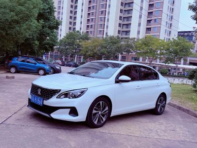 Peugeot 标致408, 2021 г., белый, 58 000 км