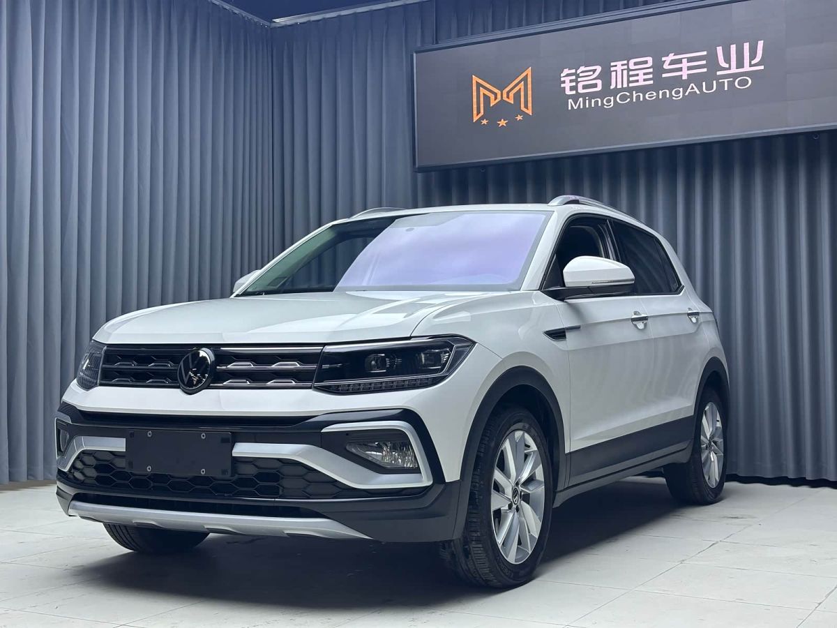 Volkswagen T-Cross, 2022 г., белый, 35 000 км Volkswagen T-Cross 2022 280TSI DSG Комфорт