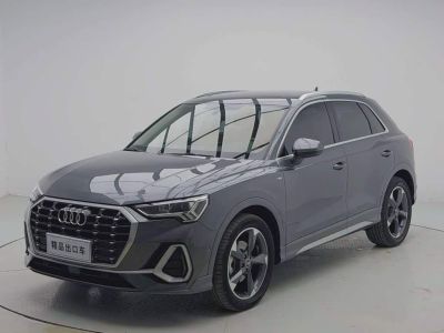 Audi 奥迪Q3, 2022 г., серебристый / серый, 37 000 км