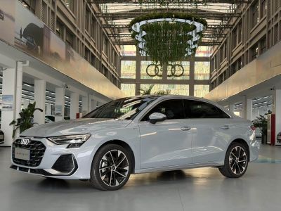 Audi A3, 2026 г., синий, 1 600 км Audi A3, 2026 г., синий, 1 600 км