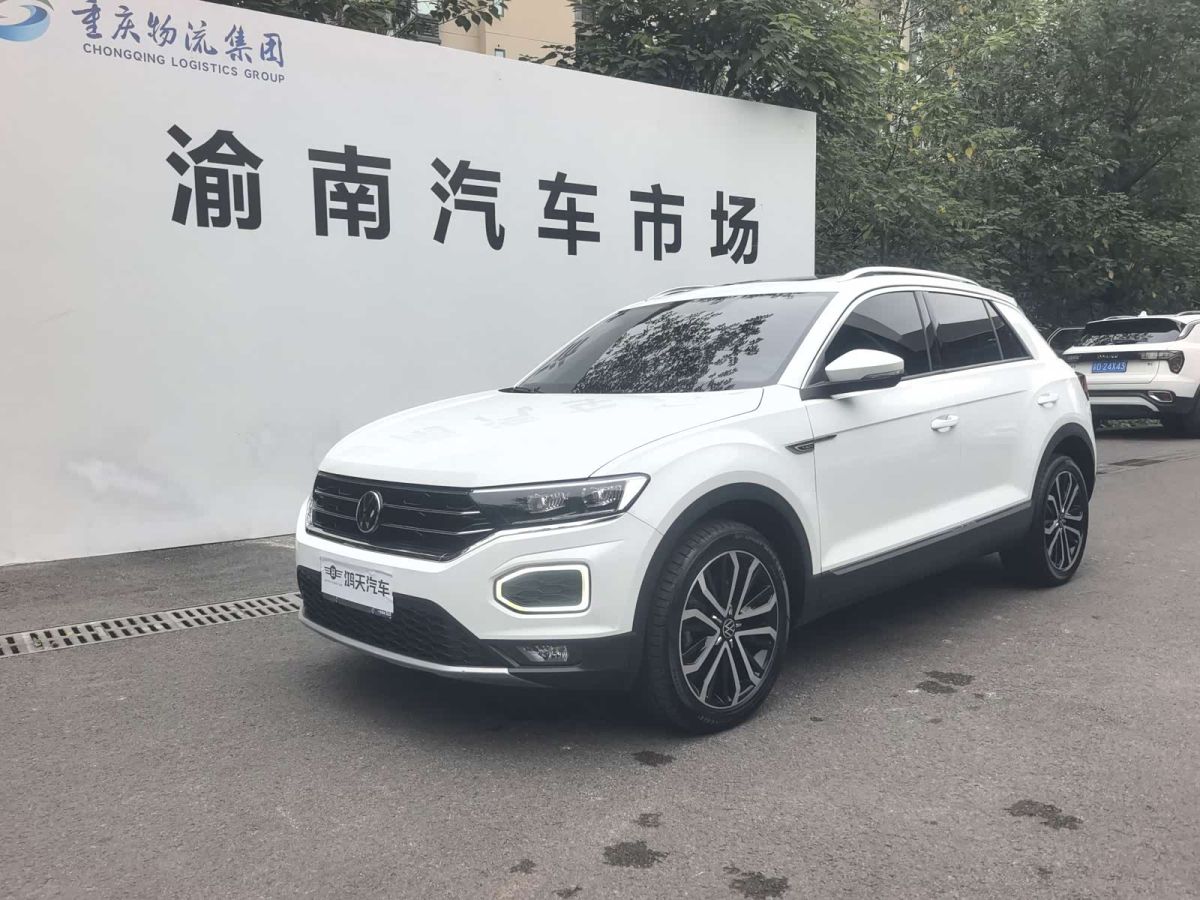 Volkswagen T-Roc 2022 280TSI DSG одна ведущая ось Комфорт PLUS