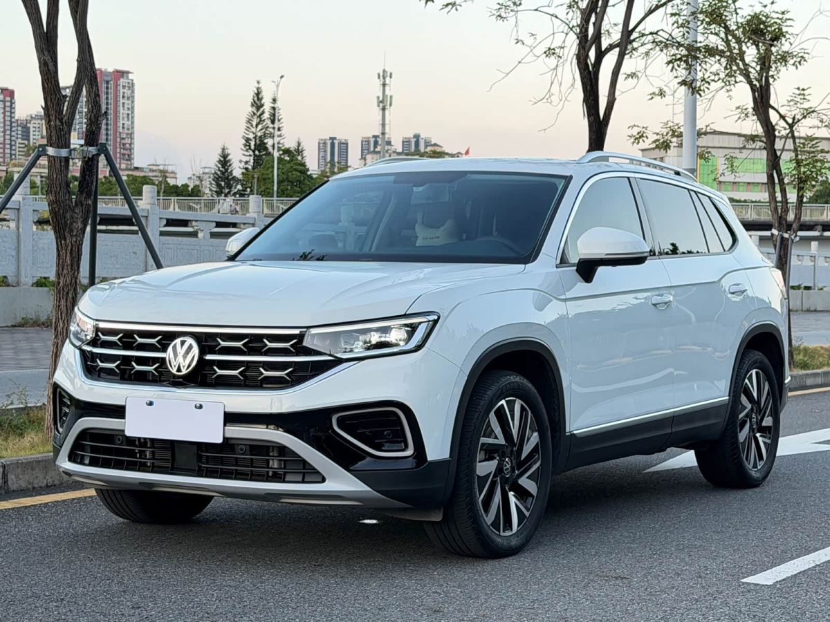 Volkswagen Tayron 2025 исполнение «Чжунсян» 330TSI