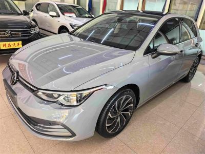 Volkswagen Golf, 2023 г., серебристый / серый, 68 200 км Volkswagen Golf 2023 280TSI DSG Pro