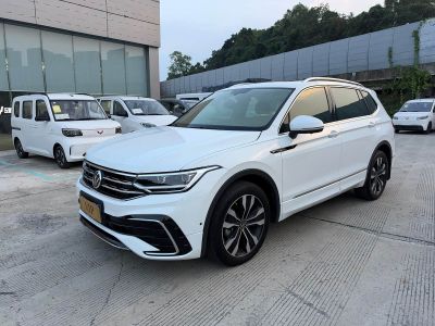 Volkswagen Tiguan L 2024 330TSI автомат одна ведущая ось R-Line комплектация «Юэсян»