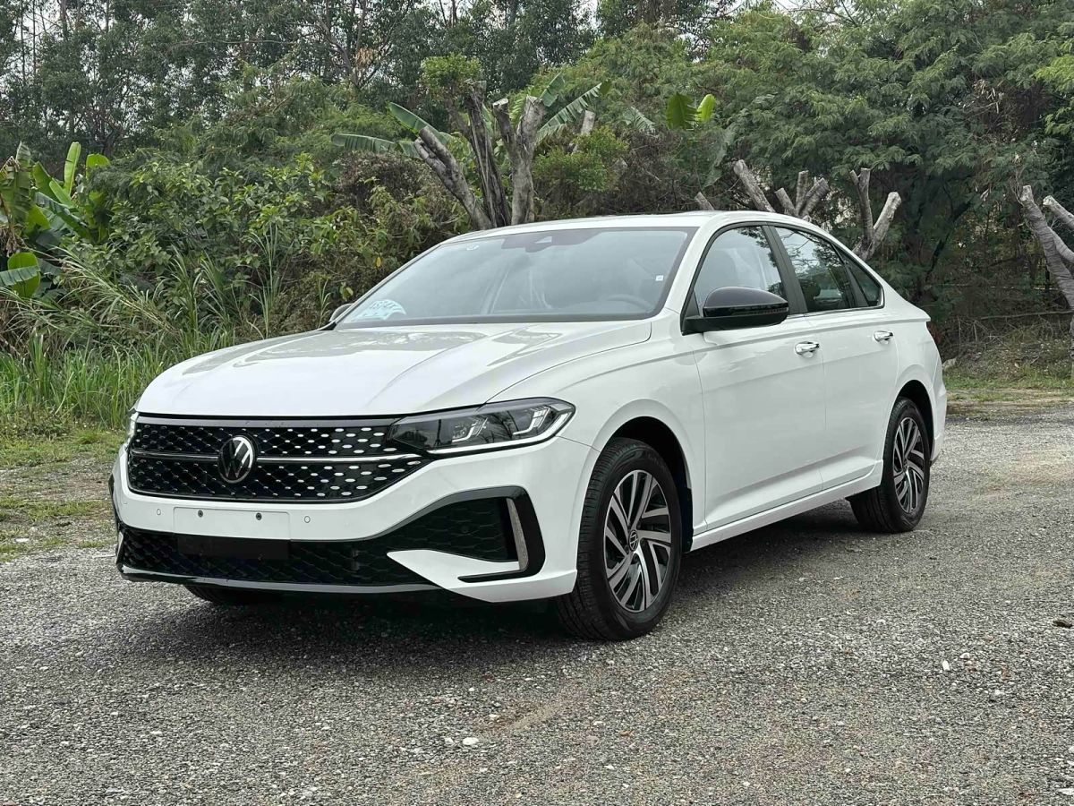 Volkswagen Lavida, 2024 г., белый, 900 км Volkswagen Lavida 2024 300TSI DSG исполнение «Звёздное небо» комплектация «Лидер»