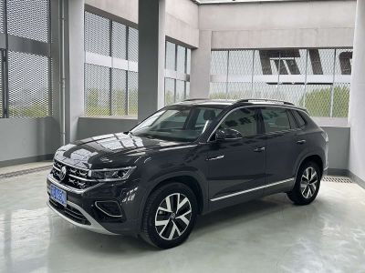 Volkswagen Tayron, 2022 г., белый, 59 000 км Volkswagen Tayron 2023 330TSI одна ведущая ось комплектация «Люкс Plus», исполнение «Цзиньцзе»