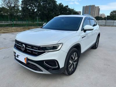 Volkswagen Tayron 2023 280TSI одна ведущая ось комплектация «Люкс Plus», исполнение «Цзиньцзе»