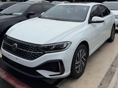 Volkswagen Lavida, 2025 г., белый, 9 000 км Volkswagen Lavida 2024 1.5L автомат исполнение «Звёздное небо» пять миллионов версия