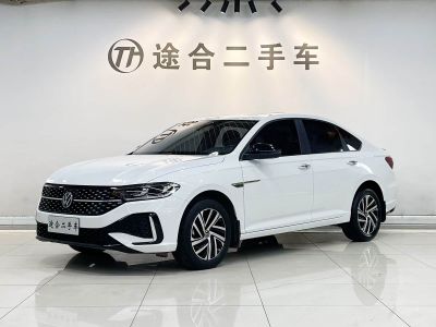 Volkswagen Lavida, 2024 г., белый, 15 000 км Volkswagen Lavida 2024 300TSI DSG исполнение «Звёздное небо» комплектация «Маньи»