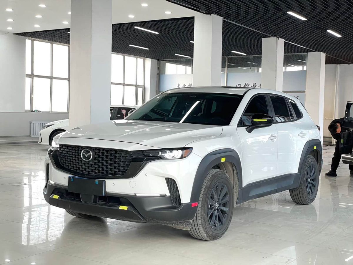 Mazda 马自达CX-50行也, 2023 г., белый, 18 400 км