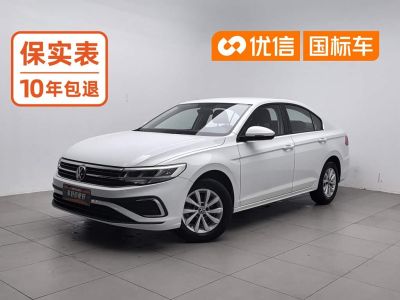 Volkswagen Bora, 2023 г., шампань / коричневый, 40 000 км Volkswagen Bora 2024 200TSI DSG Чансин версия