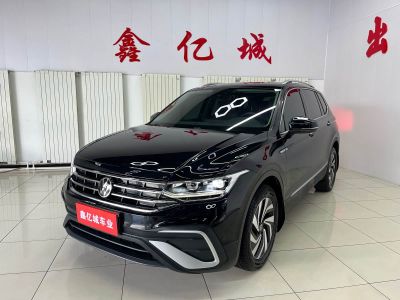 Volkswagen Tiguan L, 2023 г., чёрный, 48 000 км Volkswagen Tiguan L 2023 280TSI автомат одна ведущая ось ограниченная серия «Чаочуан»