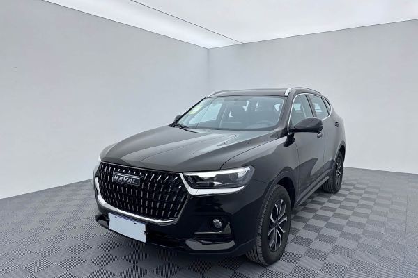 Changan Qiyuan A07, 2024 г., белый, 60 000 км Haval H6, 2024 г., чёрный, 300 км