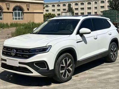 Volkswagen Tayron 2023 280TSI одна ведущая ось комплектация «Люкс Plus», исполнение «Цзиньцзе»