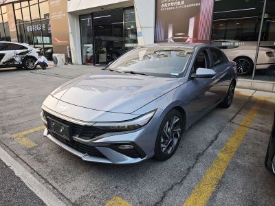 Hyundai Elantra, 2023 г., синий, 25 000 км