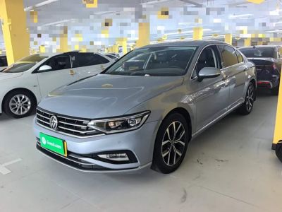 Volkswagen Magotan 2020 330TSI DSG комплектация «Лидер»