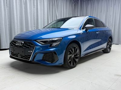 Audi A3, 2022 г., синий, 25 000 км Audi A3, 2022 г., синий, 30 000 км