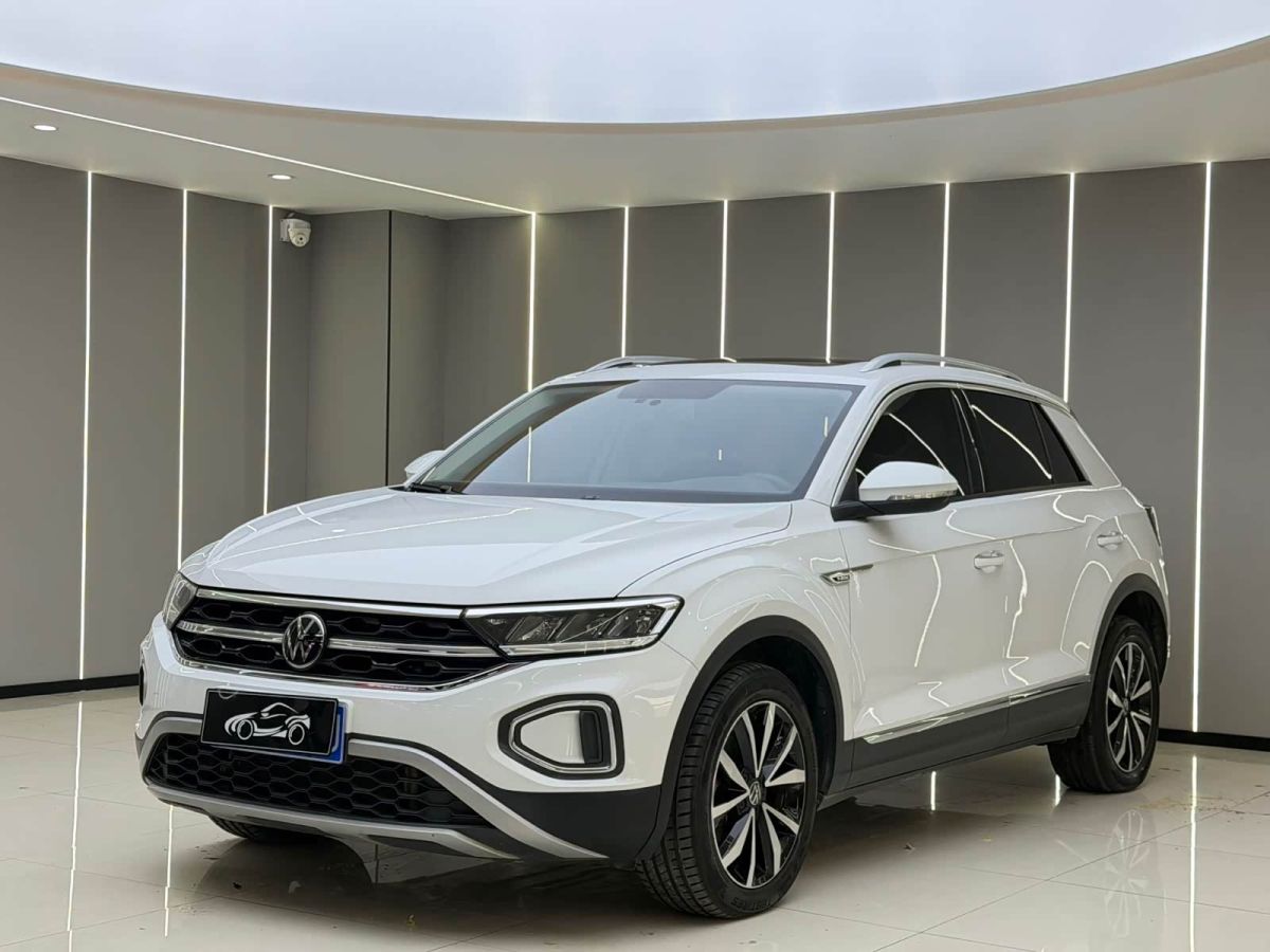 Volkswagen T-Roc 2023 280TSI DSG одна ведущая ось Шигуан версия
