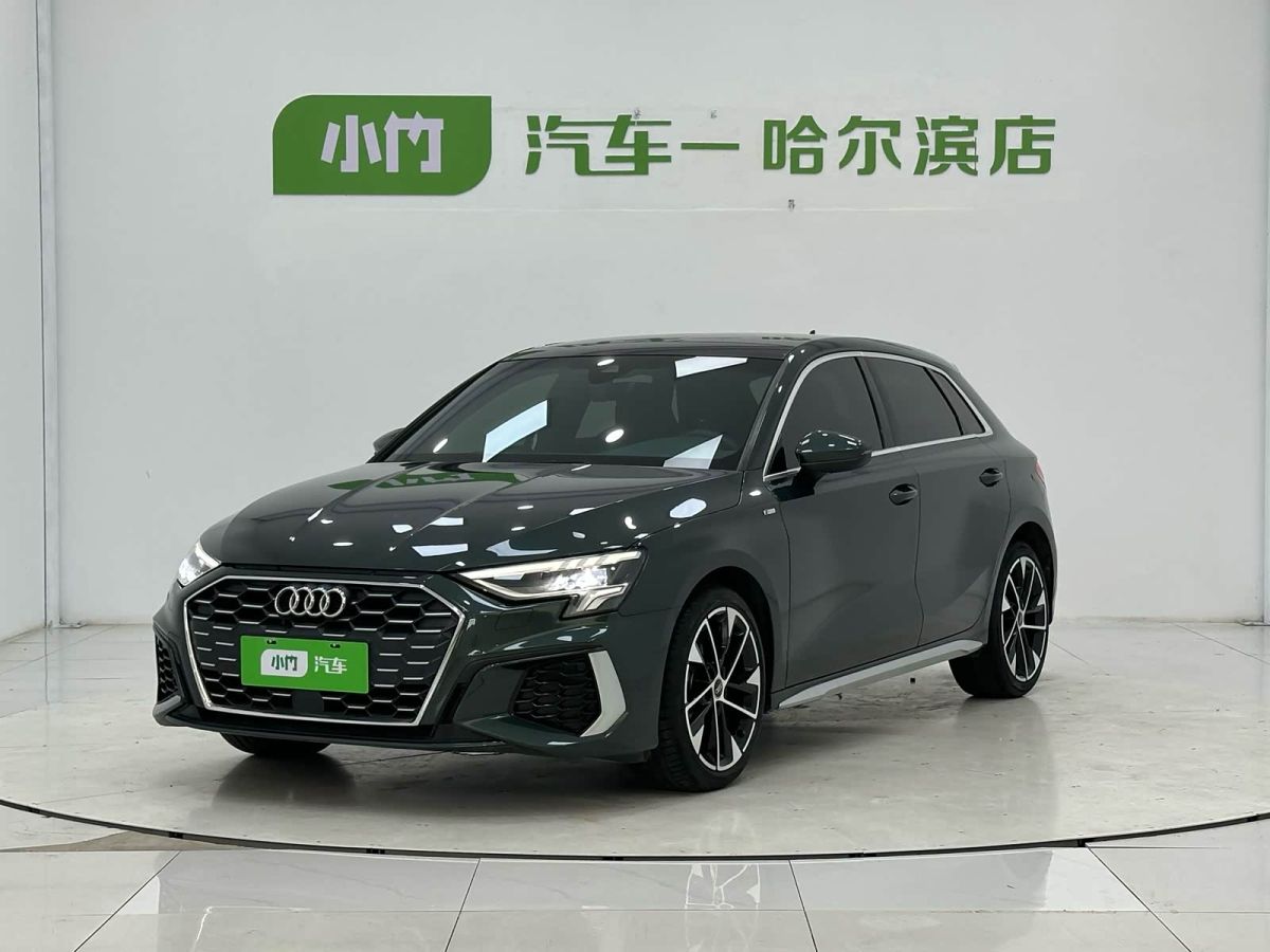 Audi A3, 2022 г., зелёный, 25 000 км
