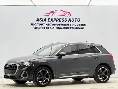 Audi Q3, 2022 г., серебристый / серый, 55 000 км Audi 奥迪Q3, 2022 г., серебристый / серый, 56 000 км