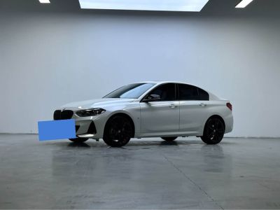 BMW 1 серия, 2022 г., синий, 70 000 км BMW 1 серия 2023 125i пакет M Sport, исполнение «Ночь»