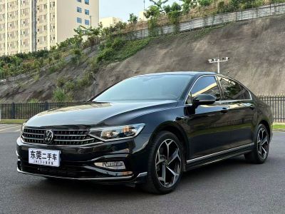 Volkswagen Magotan 2023 200 × десять тысяч выпущенных автомобилей, юбилейная серия 330TSI DSG Люкс