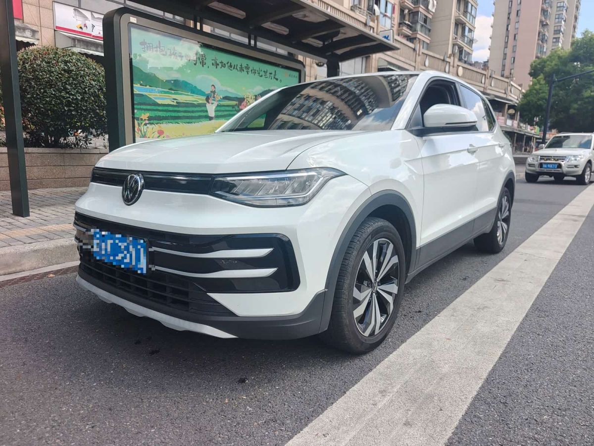 Volkswagen Tharu 2025 исполнение «Синьжуй» 1.5L Руйцзинь версия